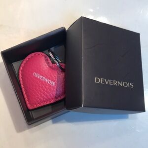 Pink leather heart key chain. New in Box. French Devernois brand. ❤️❤️❤️❤️